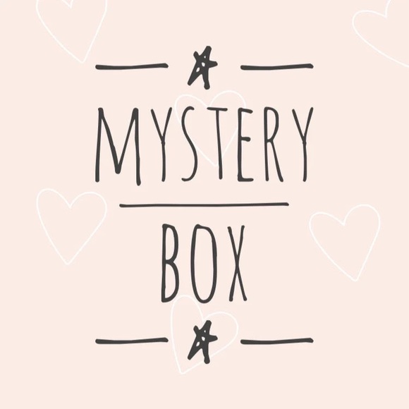 🩷🩵Baby Mystery Box - Picture 1 of 1